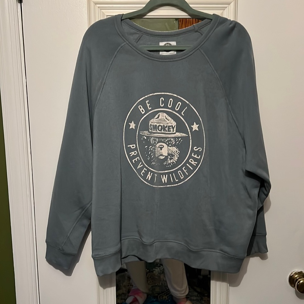 Smokey the Bear grey sweatshirt